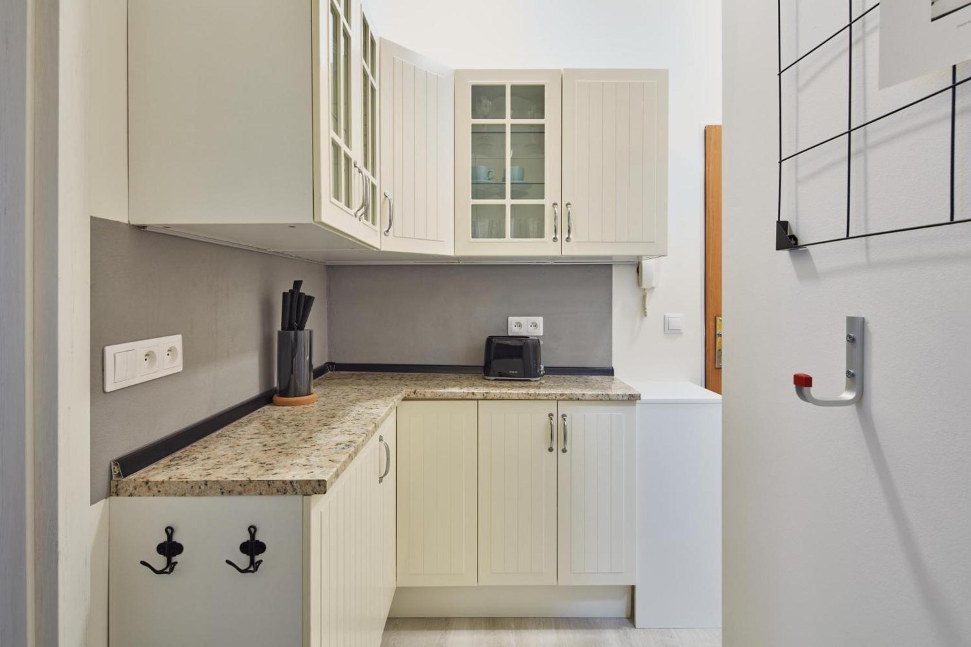 Stylish Apartment in Karlín by Prague Days Praga Exterior foto